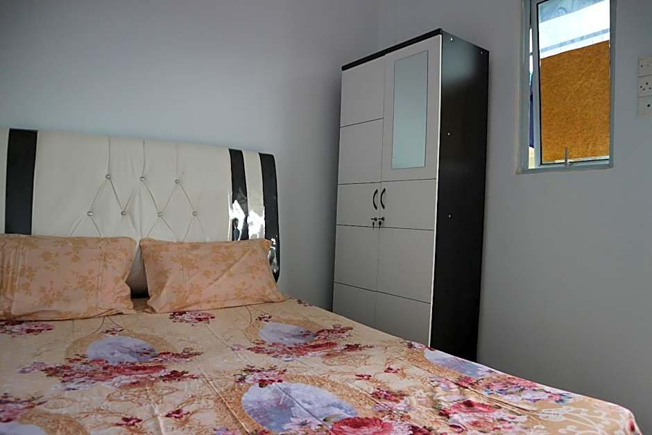 OYO Life 2670 Aline Kost