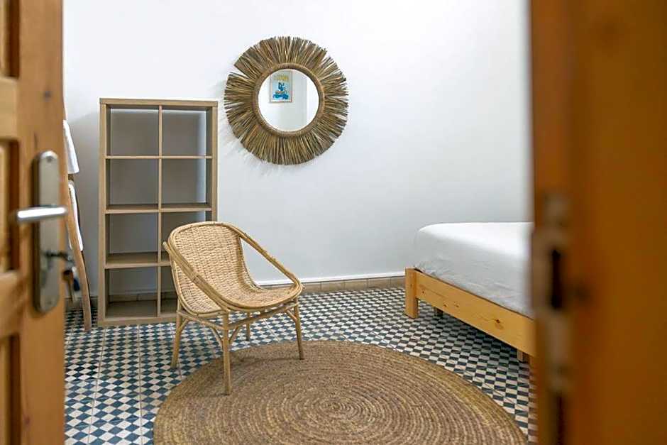 Hostel La Smala