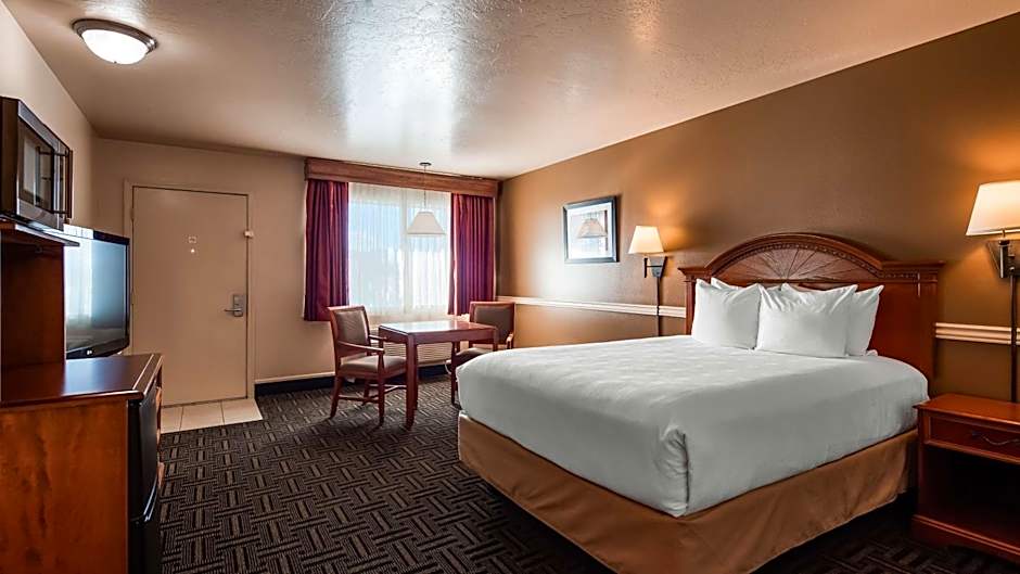 Best Western Paradise Inn