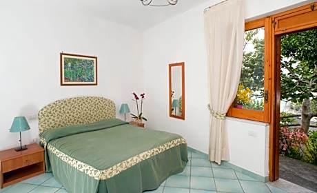 Double Room with Sea View  - Annex