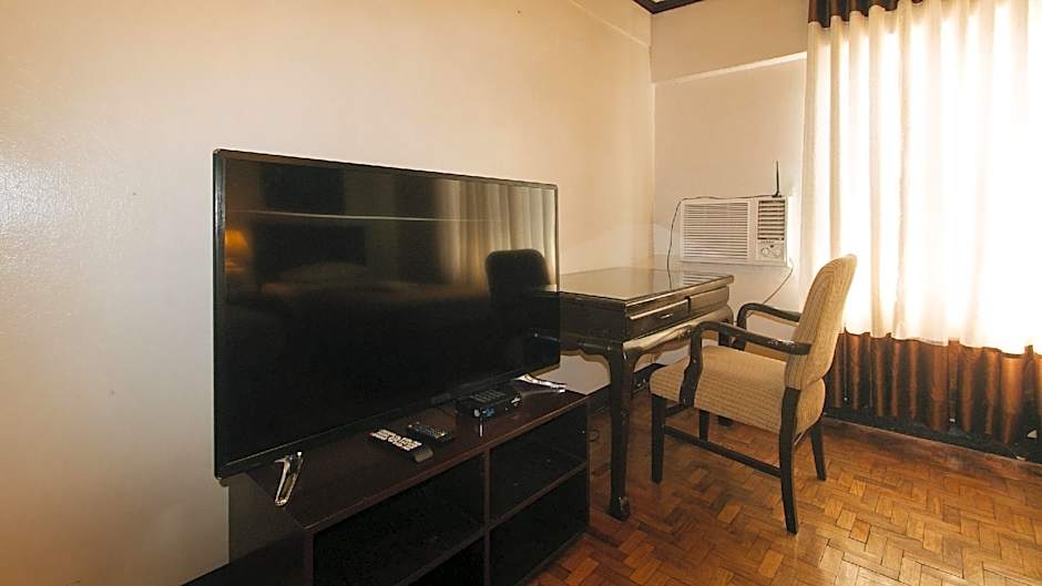 El Rico Suite Makati by RedDoorz