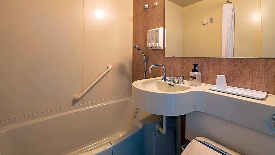 Toyoko Inn Sendai Nishi-guchi Hirose-dori