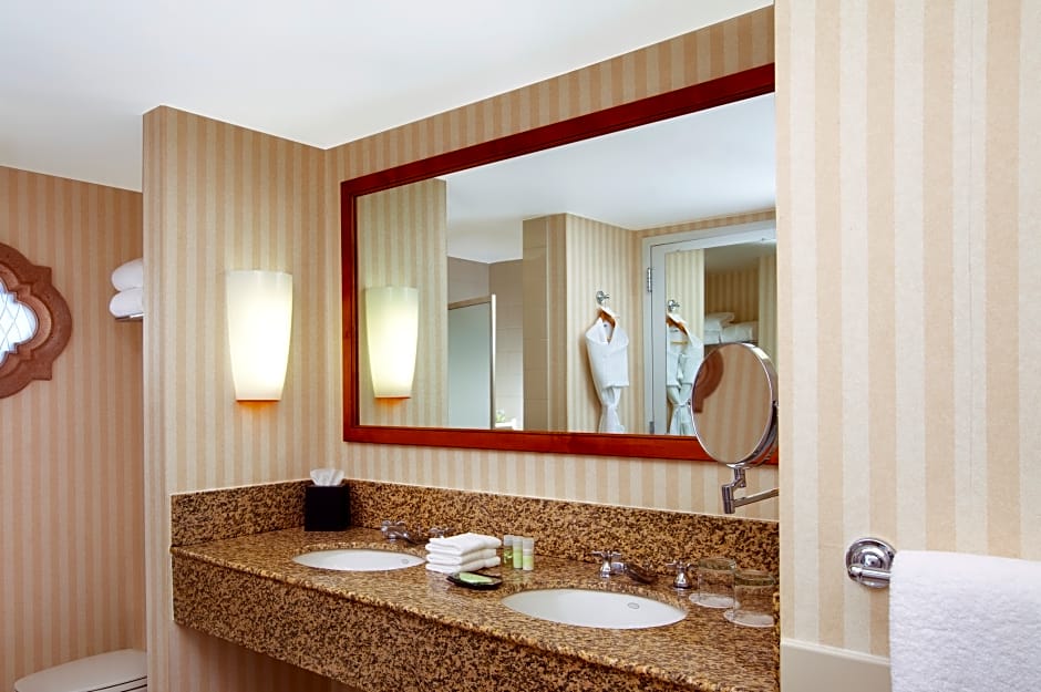 The Westin La Paloma Resort & Spa