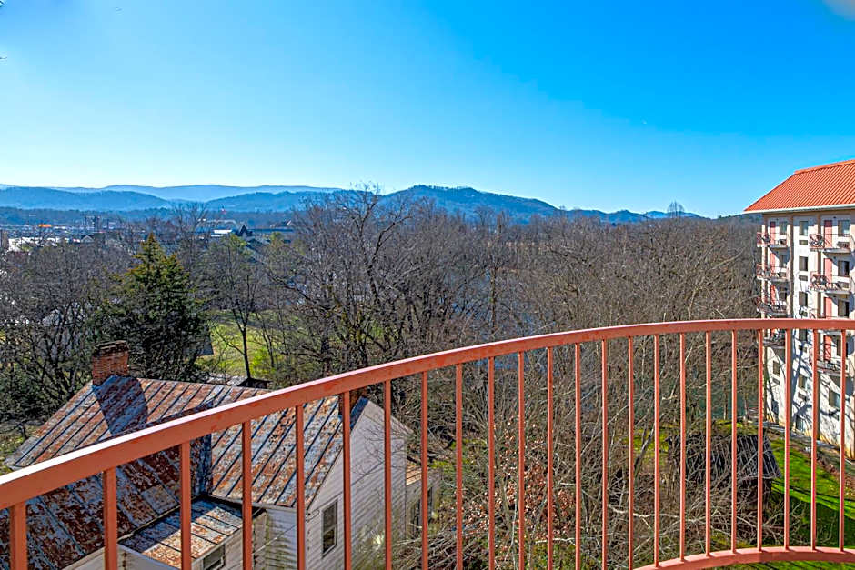 River Bend Inn - Pigeon Forge