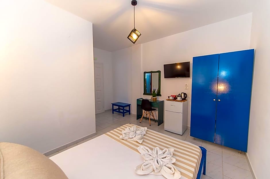 Lunar Seaside Hotel