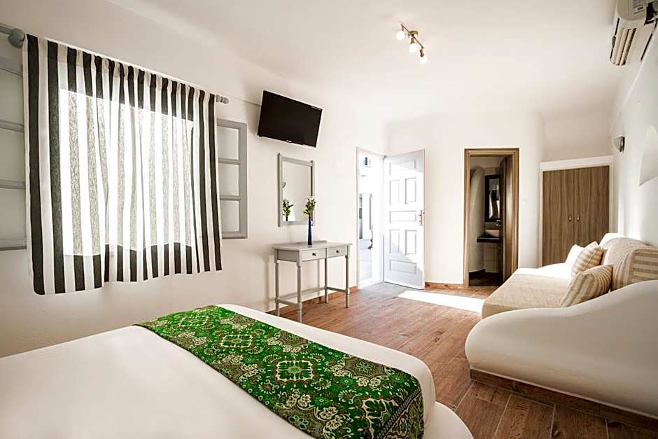 Villa Iliovasilema Santorini
