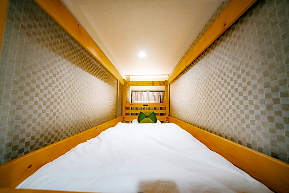 kaguya asakusa Women only guest house
