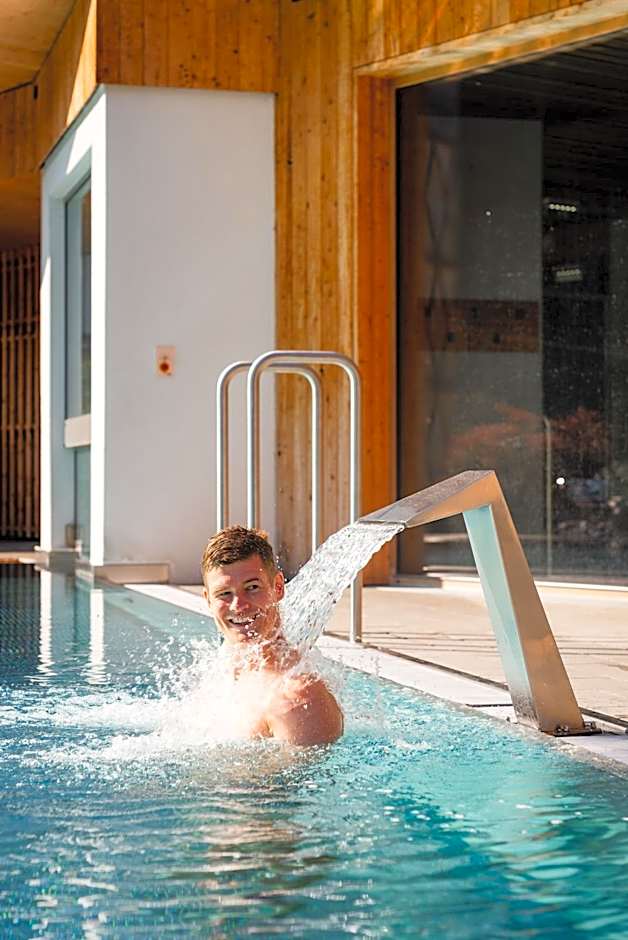 Tirol Lodge