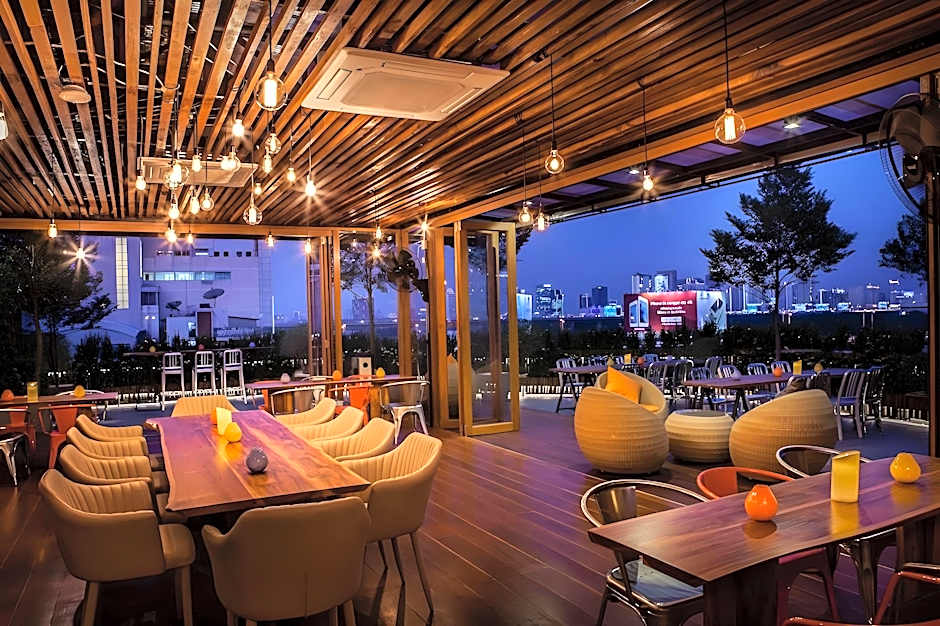 Metro Pratunam Boutique Hotel