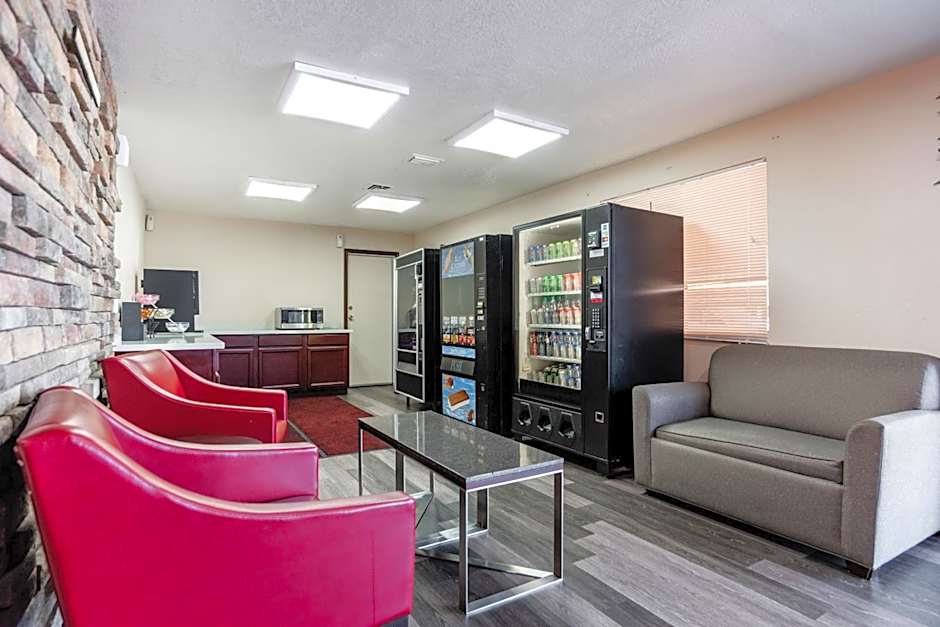 Motel 6 Mesa, AZ - Downtown