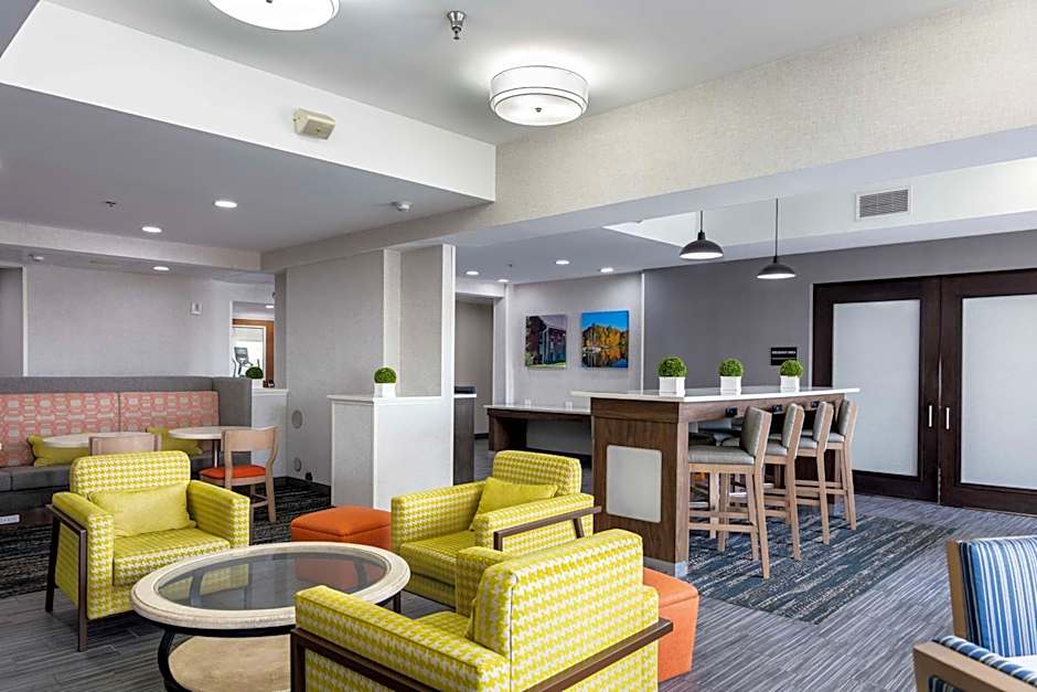 Hampton Inn By Hilton Springfield