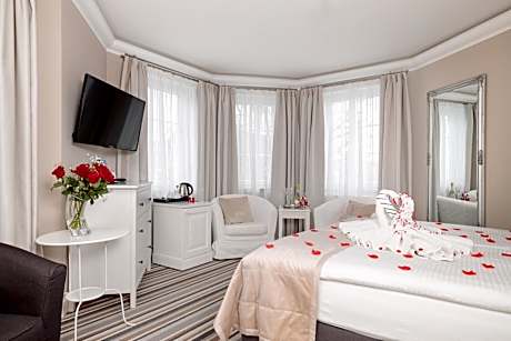 Deluxe Double Room with Balcony