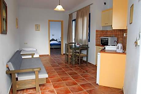 Family One-Bedroom Apartment