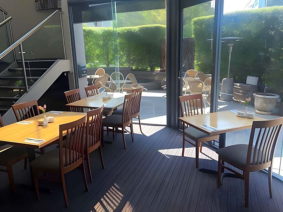 Beaumont Kew Hotel