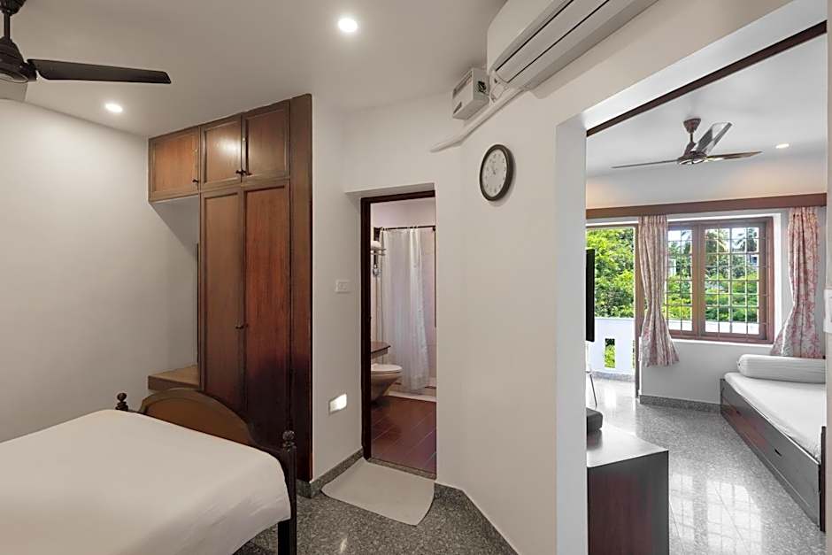 Pondicherry Executive Inn