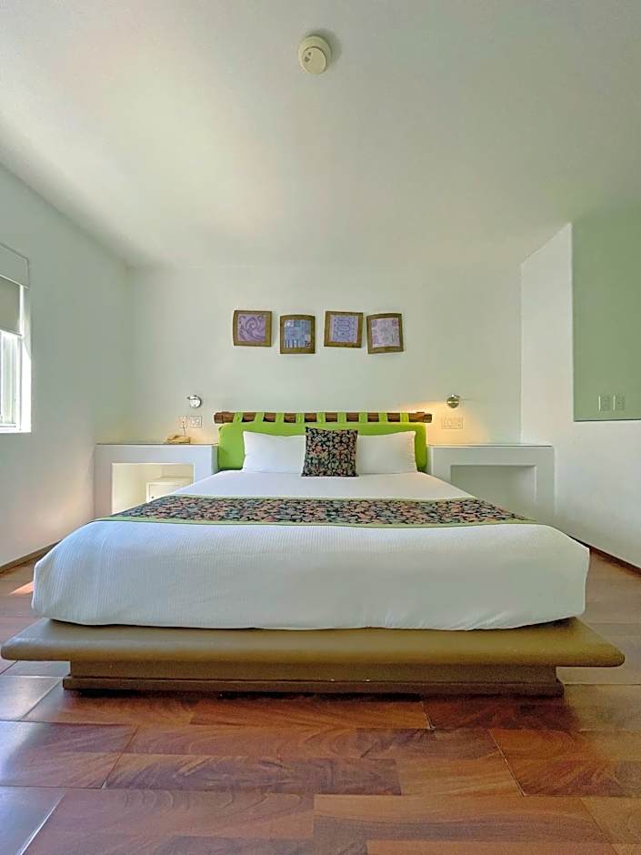 Photo 1 of 8 of 1 King Bed Suite