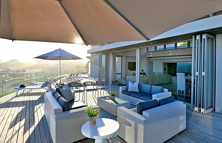 At Last Glentana Beach Manor