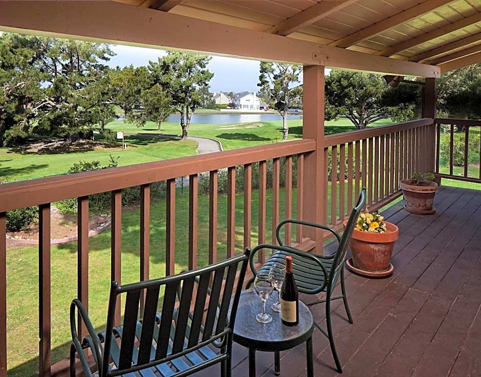 Half Moon Bay Lodge