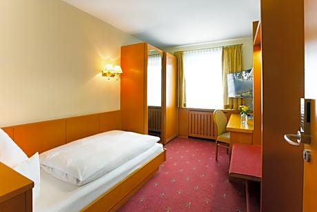 Single Room Standard Classic (Sunny Side)