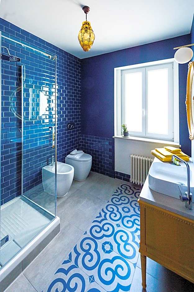 The Lion's Den BnB
