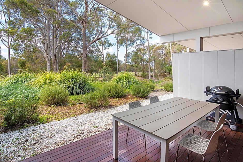 Eight Willows Retreat