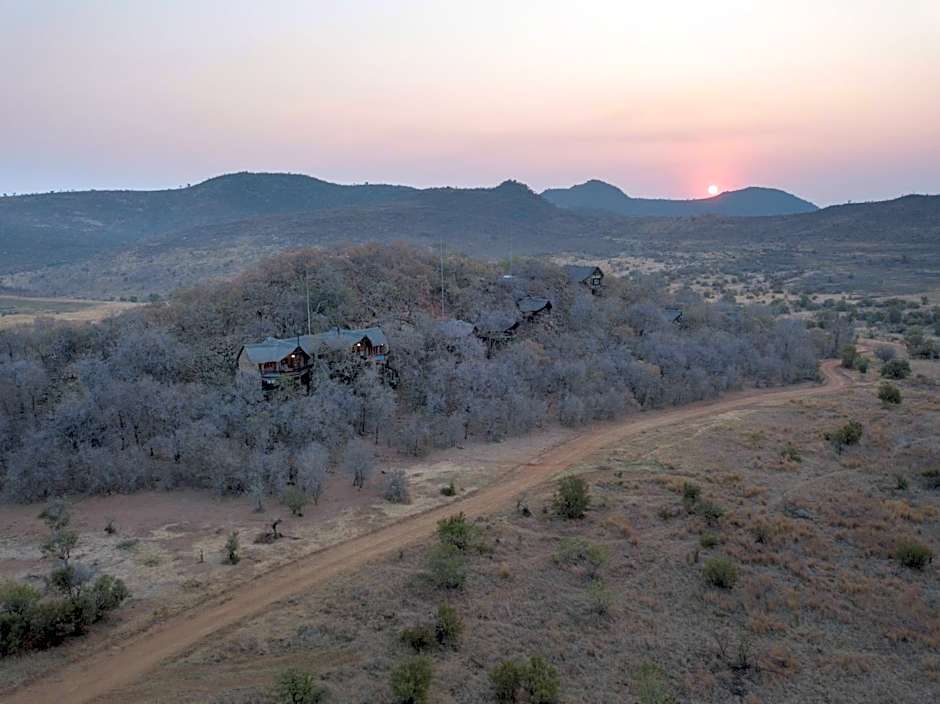Tshukudu Bush Lodge