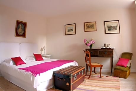 Pink Double Room