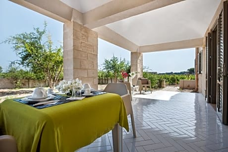 APARTMENT TRILOCALE GIALLO