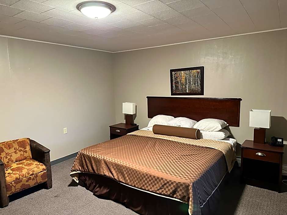 Cedar Hill Lodge