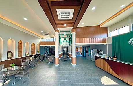 KYP Hotel (Khun Yuw Place)