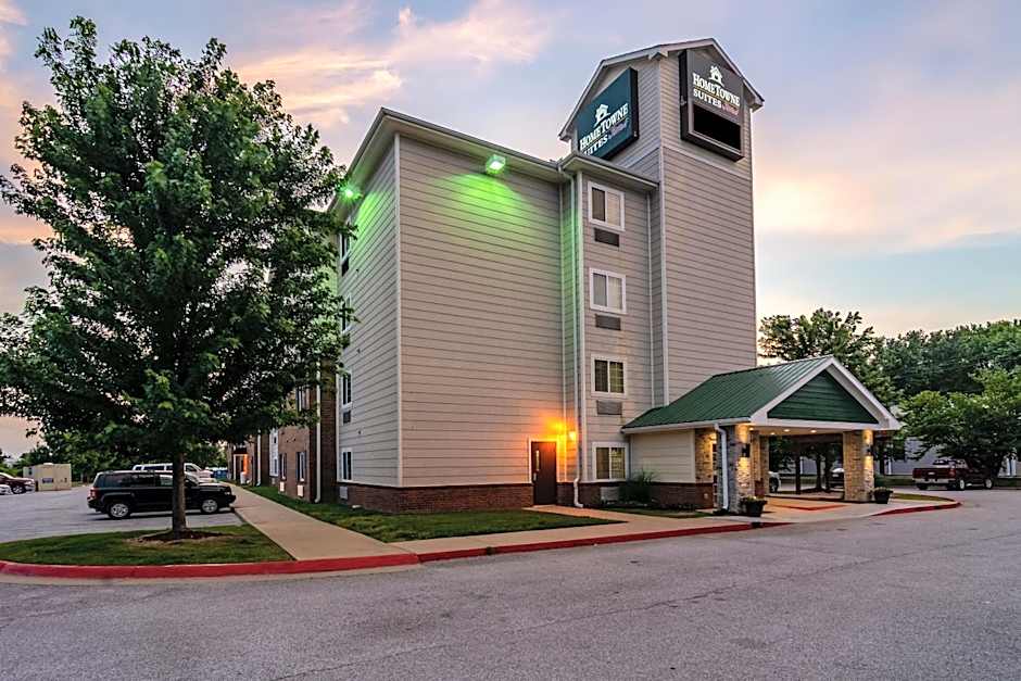 HomeTowne Studios & Suites Bentonville