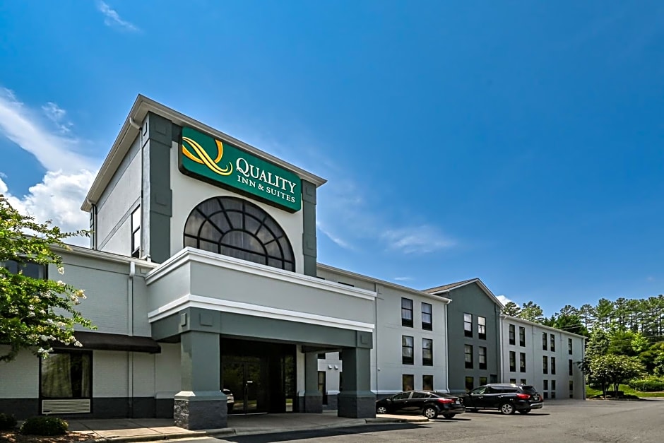 Quality Inn & Suites Matthews - Charlotte