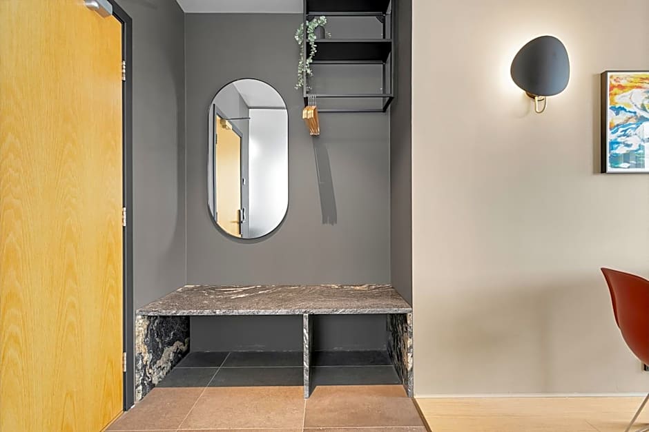 Arctic Comfort Hotel