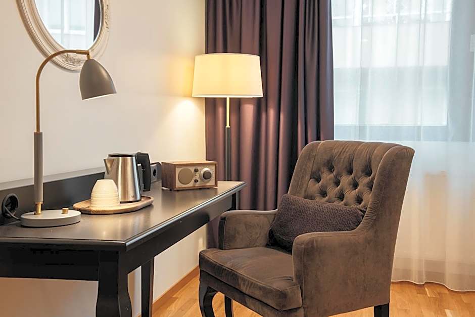 Home Hotel Bristol