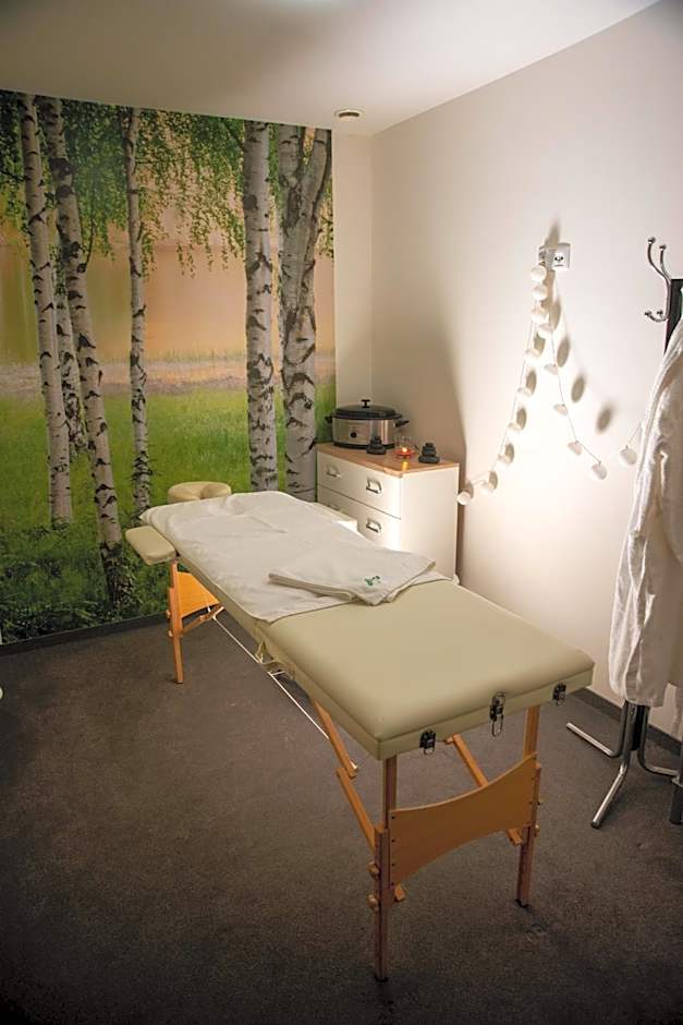 Centrum Restauracyjno-Hotelowe Florres