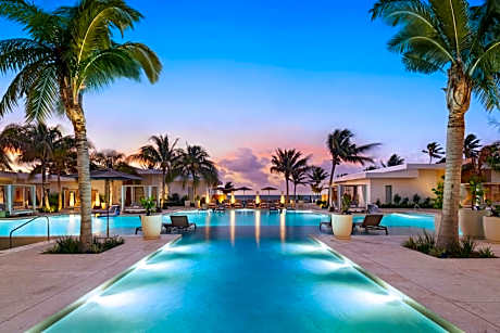 Alaia Belize, Autograph Collection