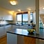Spinnaker Bay Apartments