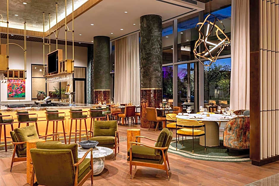 HALL Park Hotel, Autograph Collection