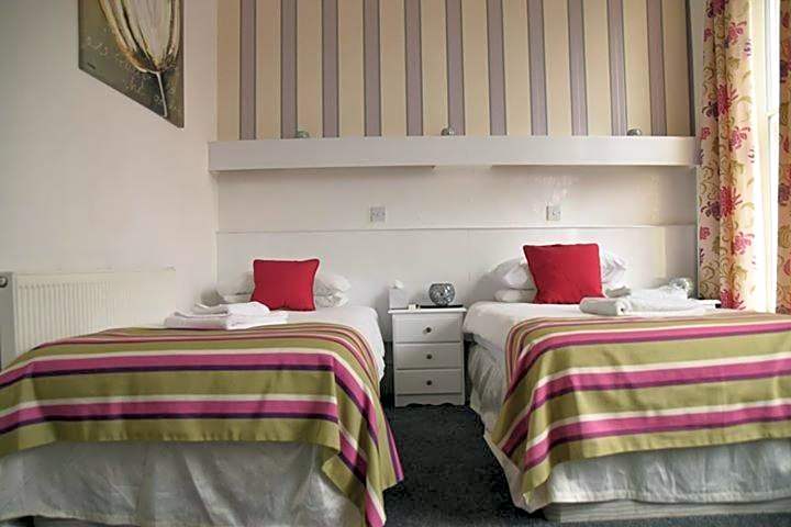 Harry's Hotel & Restaurant