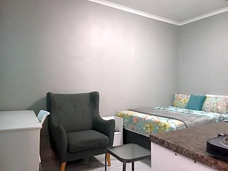 Step-by-Step Self-Catering and B&B