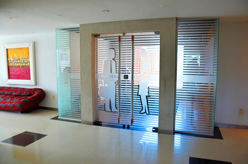 Senses Hotel Boutique Plaza