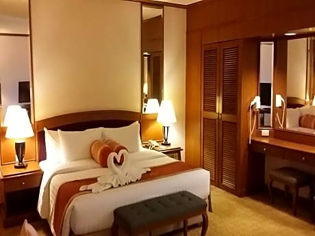 Executive Suite (Royal Wing)