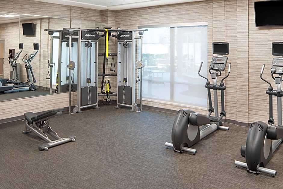 Courtyard by Marriott Wayne Fairfield