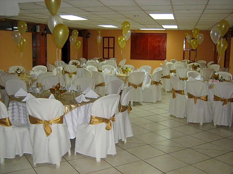 Hotel Mediterraneo Plaza