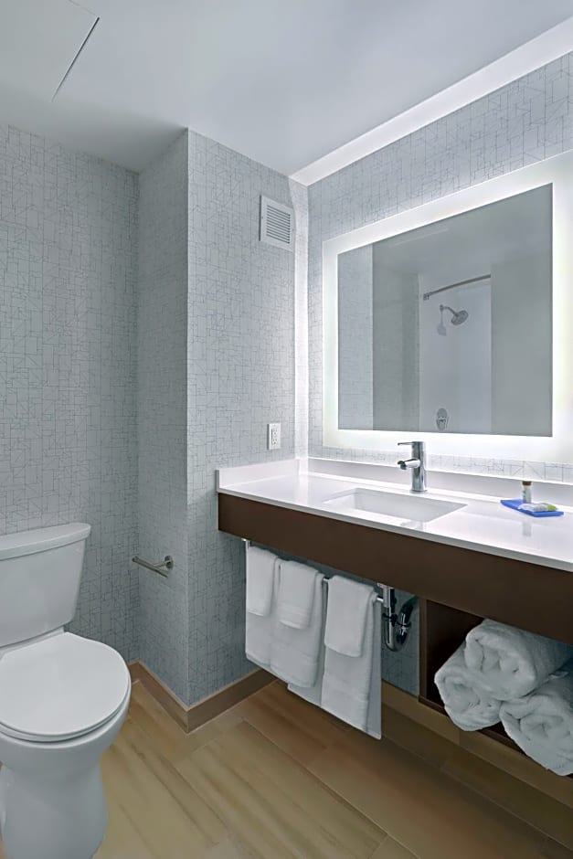 Hotel 1200
