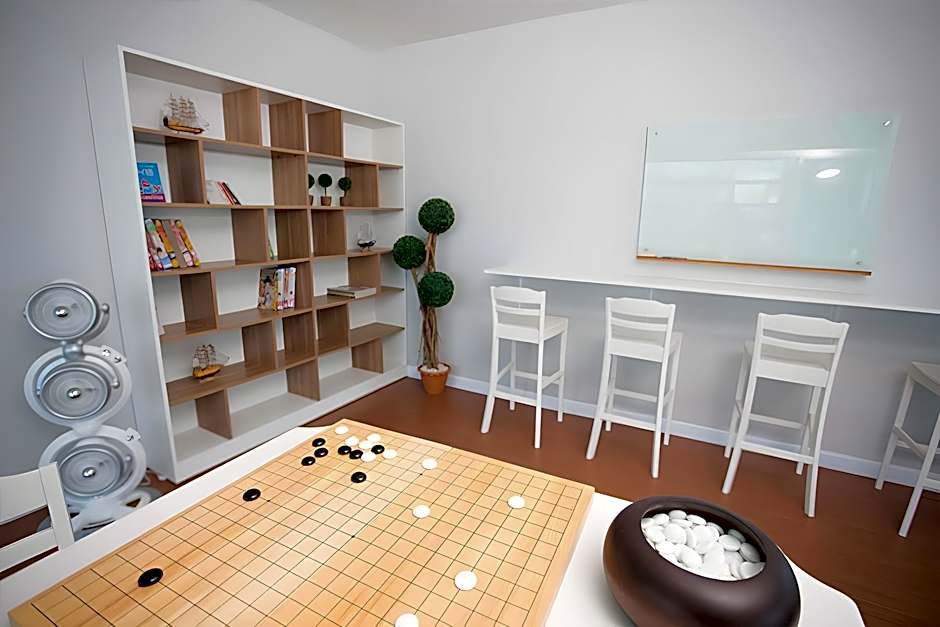 Bbg Seaside Luxurious Service Apartment