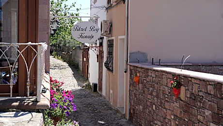 Fikretbey Konağı