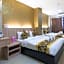 Top Garden Hotel