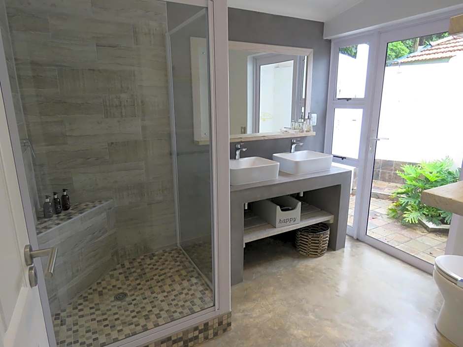 Bare Feet Retreat B&B