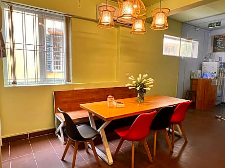 Bunk Bed in Mixed Dormitory Room